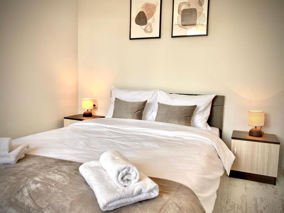 Cozy & Modern 1Br Apart For 4 Guests Next To Medical University & Free Parking Stara Zagora Exterior photo
