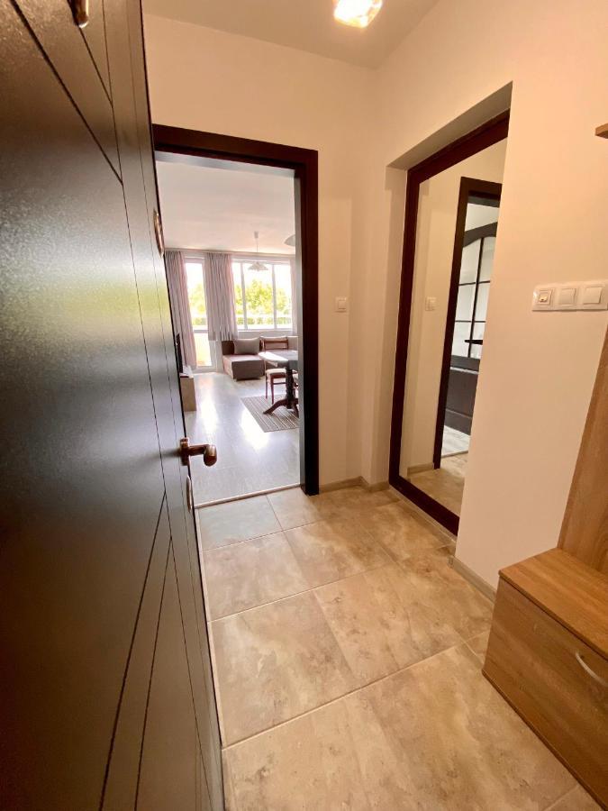 Cozy & Modern 1Br Apart For 4 Guests Next To Medical University & Free Parking Stara Zagora Exterior photo